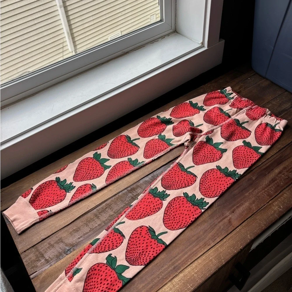 Hannah Anderson Cotton Strawberry 🍓 Red Pink Kids leggings Size 120cm / US 6-7